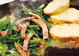 ほうれん草のバター炒め